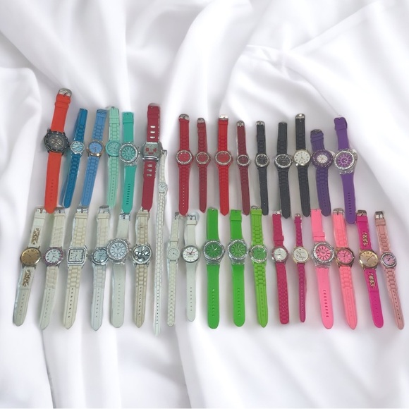 GENEVA Lot of 33 Rubber Watches